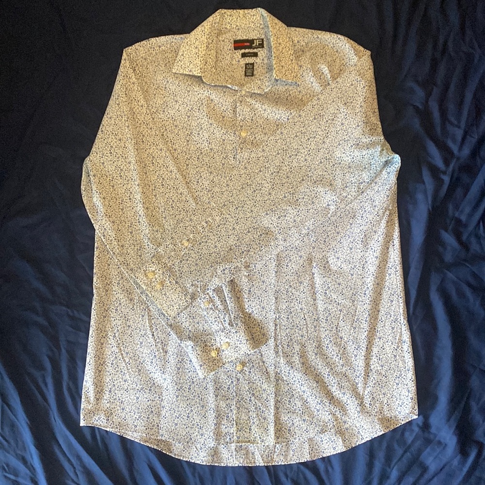 J.Ferrar dress shirt size L 16-16.5 34-35